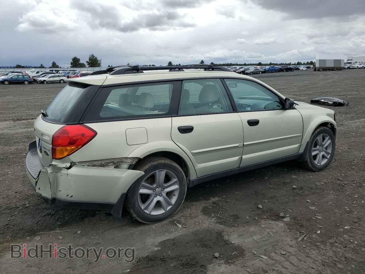 2007 SUBARU OUTBACK - VIN: 4S4BP61C677343117 - Фото 3