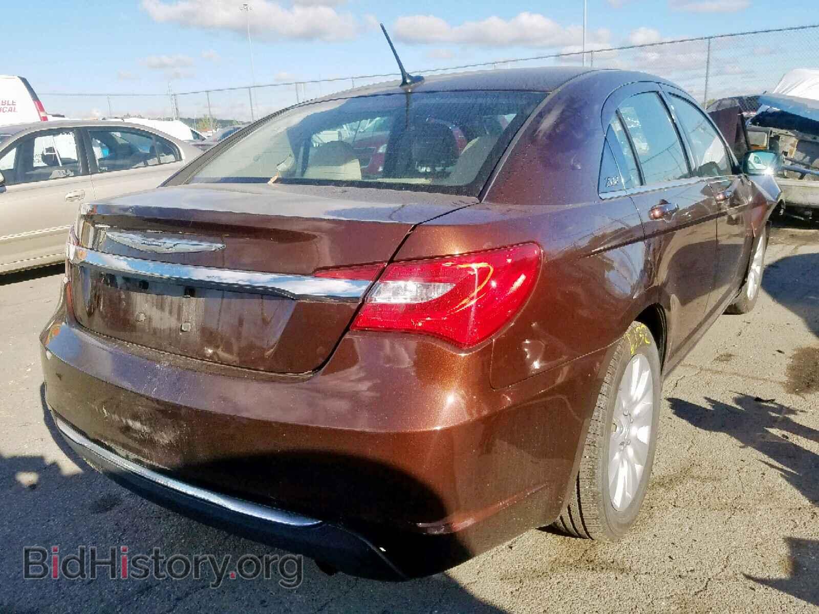 2013 CHRYSLER 200 - VIN: 1C3CCBAB1DN559330 - Фото 4
