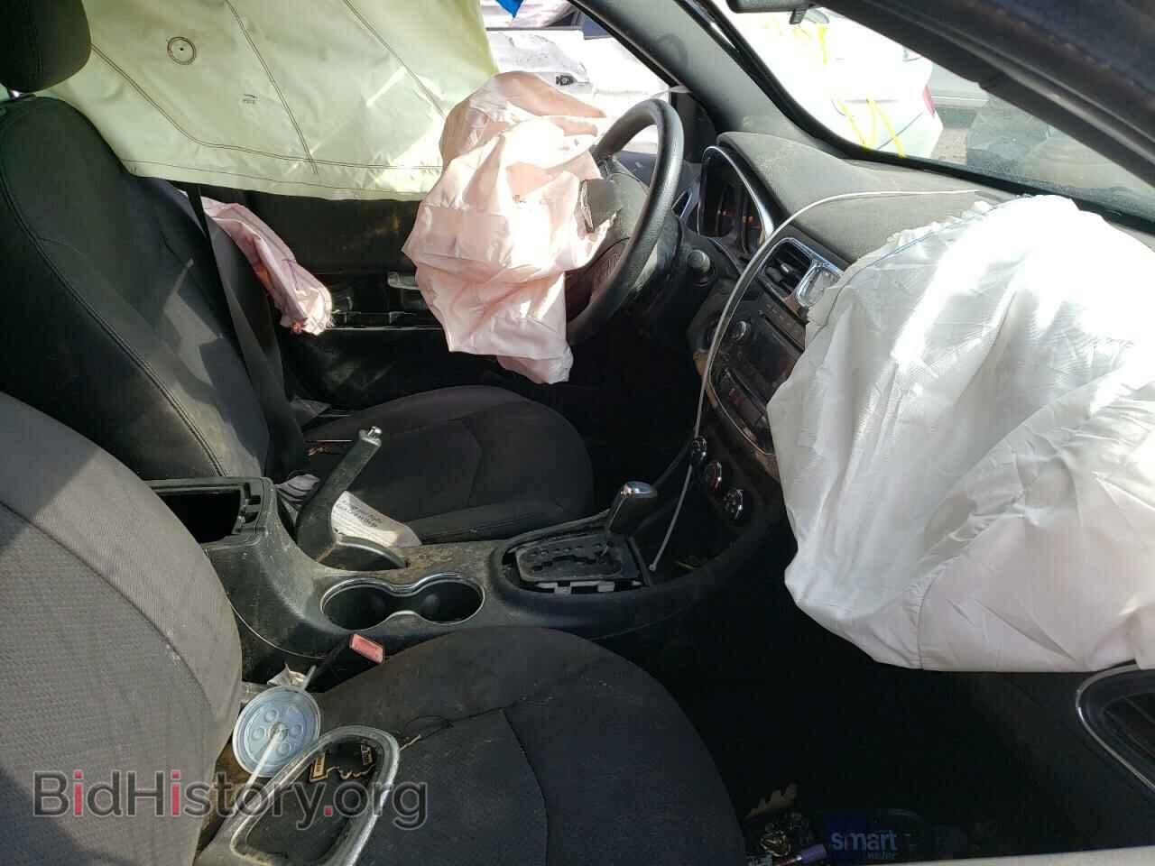 2012 CHRYSLER 200 - VIN: 1C3CCBAB4CN240843 - Photo 5