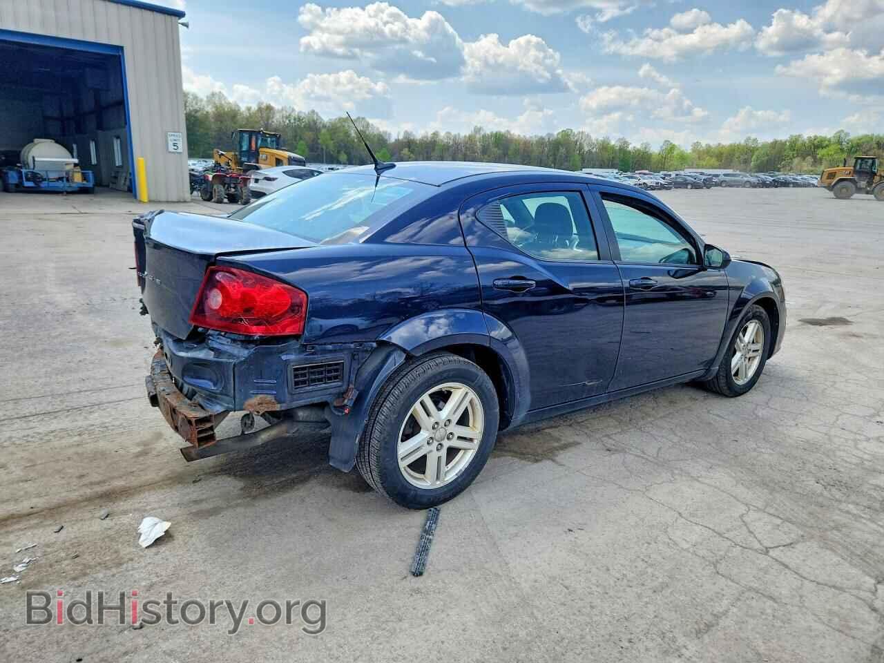 2011 DODGE AVENGER - VIN: 1B3BD1FB3BN537044 - Фото 3