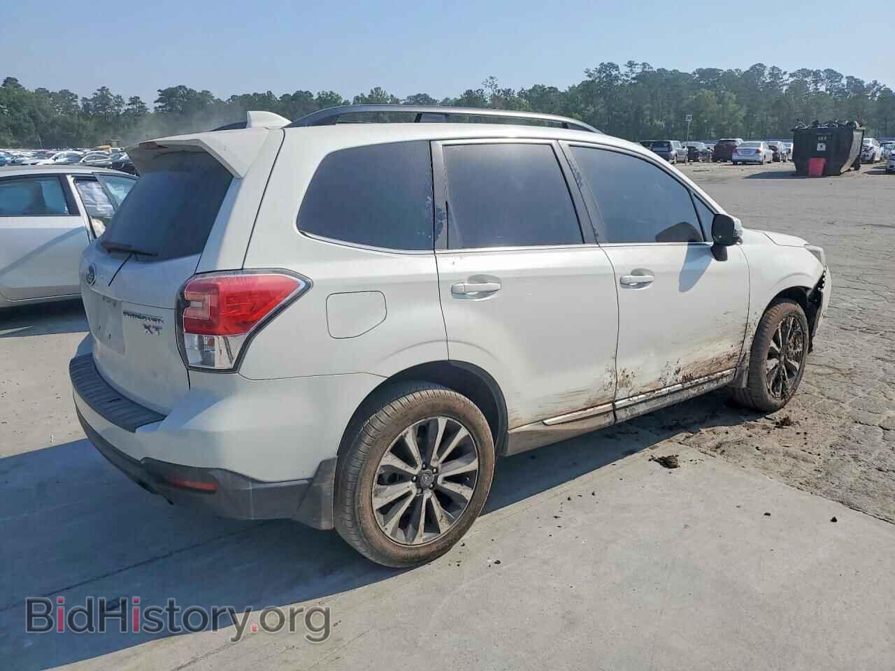 2017 SUBARU FORESTER - VIN: JF2SJGTC3HH538436 - Фото 3
