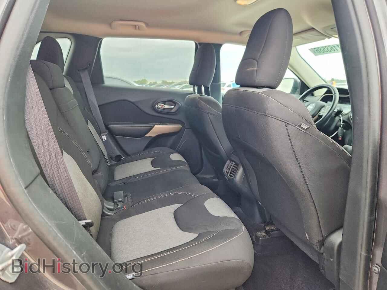 2018 JEEP CHEROKEE - VIN: 1C4PJLCB1JD596076 - Фото 10