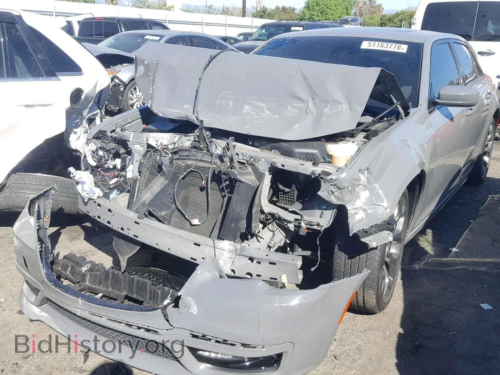 2017 CHRYSLER 300 - VIN: 2C3CCABT5HH526833 - Фото 2