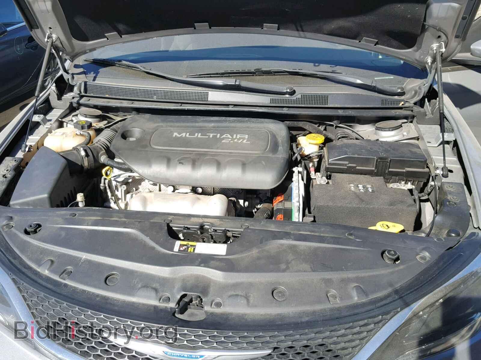2016 CHRYSLER 200 - VIN: 1C3CCCAB5GN111053 - Photo 7