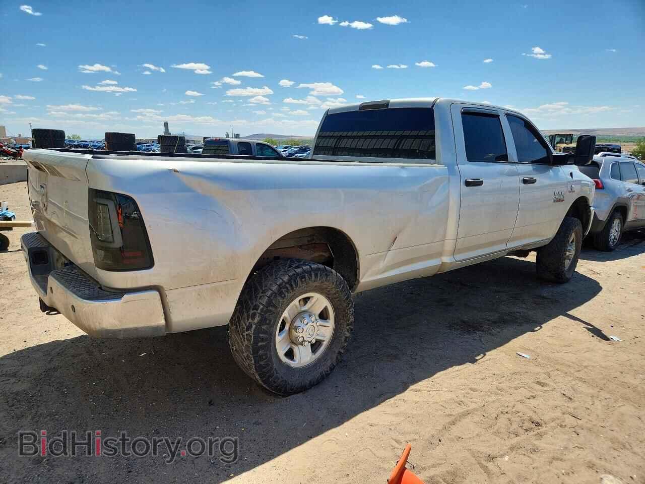 2017 RAM 2500 - VIN: 3C6UR5HL9HG580821 - Photo 3