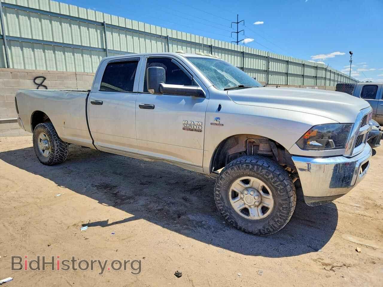 2017 RAM 2500 - VIN: 3C6UR5HL9HG580821 - Photo 4