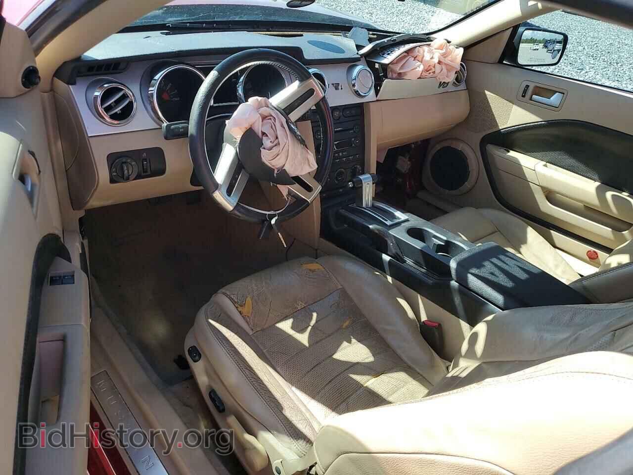 2007 FORD MUSTANG - VIN: 1ZVFT82H575208355 - Фото 8
