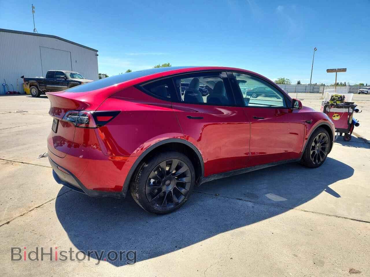 2025 TESLA MODEL Y - VIN: 7SAYGDED3SF234979 - Photo 3