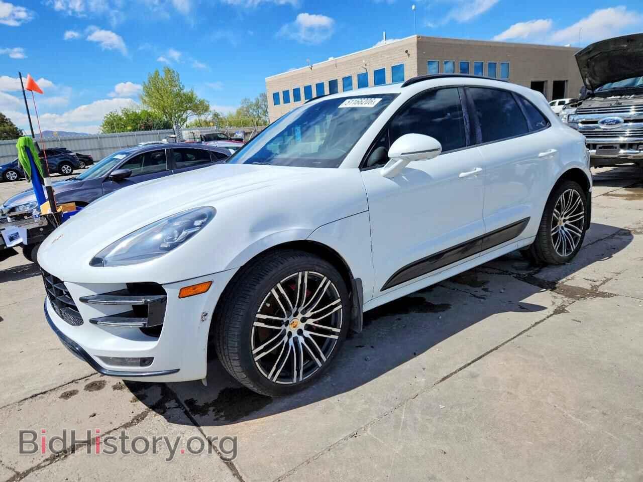 Фотография WP1AF2A54HLB60822 - PORSCHE MACAN 2017