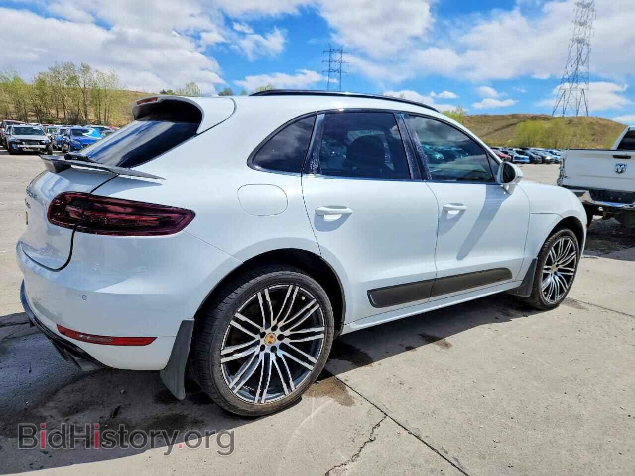 2017 PORSCHE MACAN - VIN: WP1AF2A54HLB60822 - Photo 3