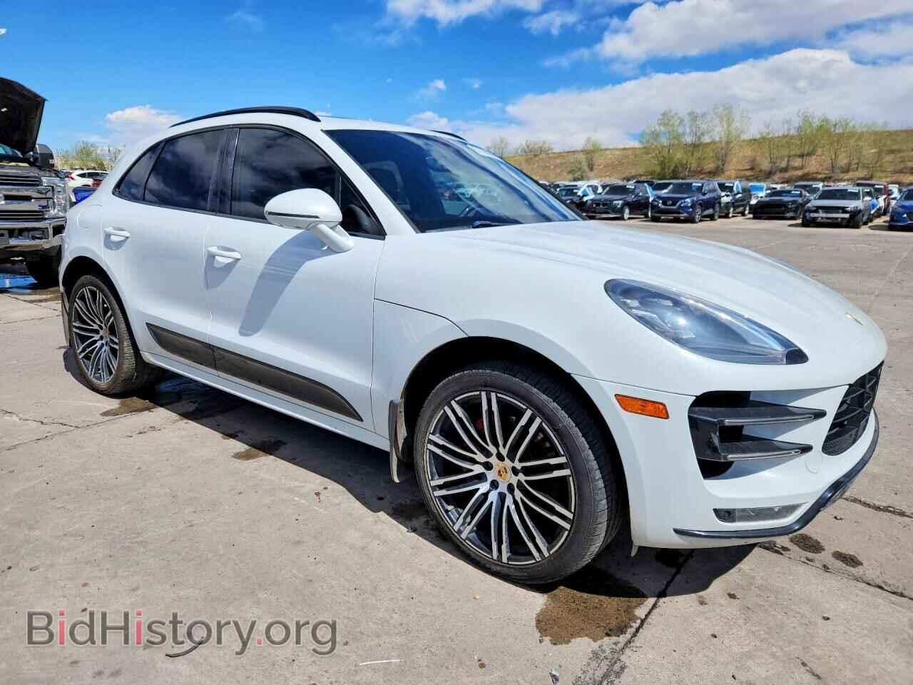 2017 PORSCHE MACAN - VIN: WP1AF2A54HLB60822 - Photo 4