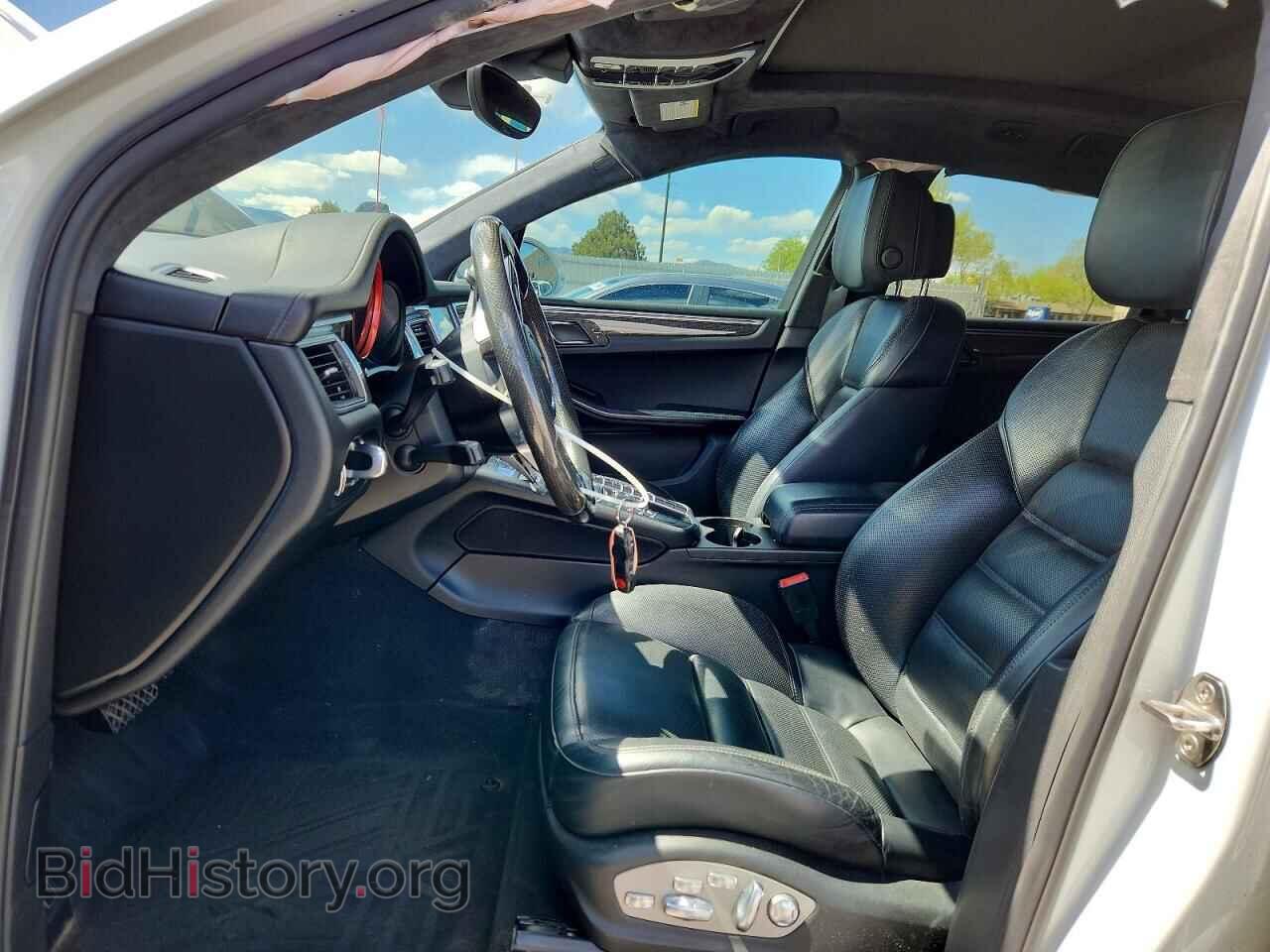 2017 PORSCHE MACAN - VIN: WP1AF2A54HLB60822 - Photo 7