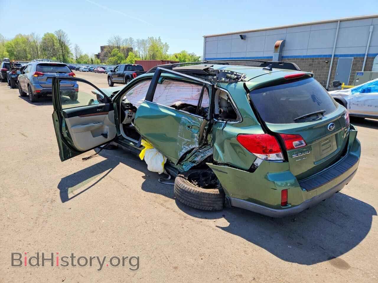 2013 SUBARU OUTBACK - VIN: 4S4BRBLC4D3275757 - Фото 2