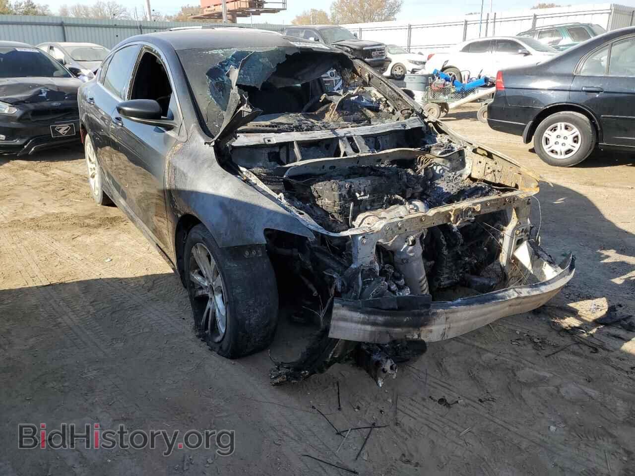 2015 CHRYSLER 200 - VIN: 1C3CCCAB1FN680772 - Photo 4