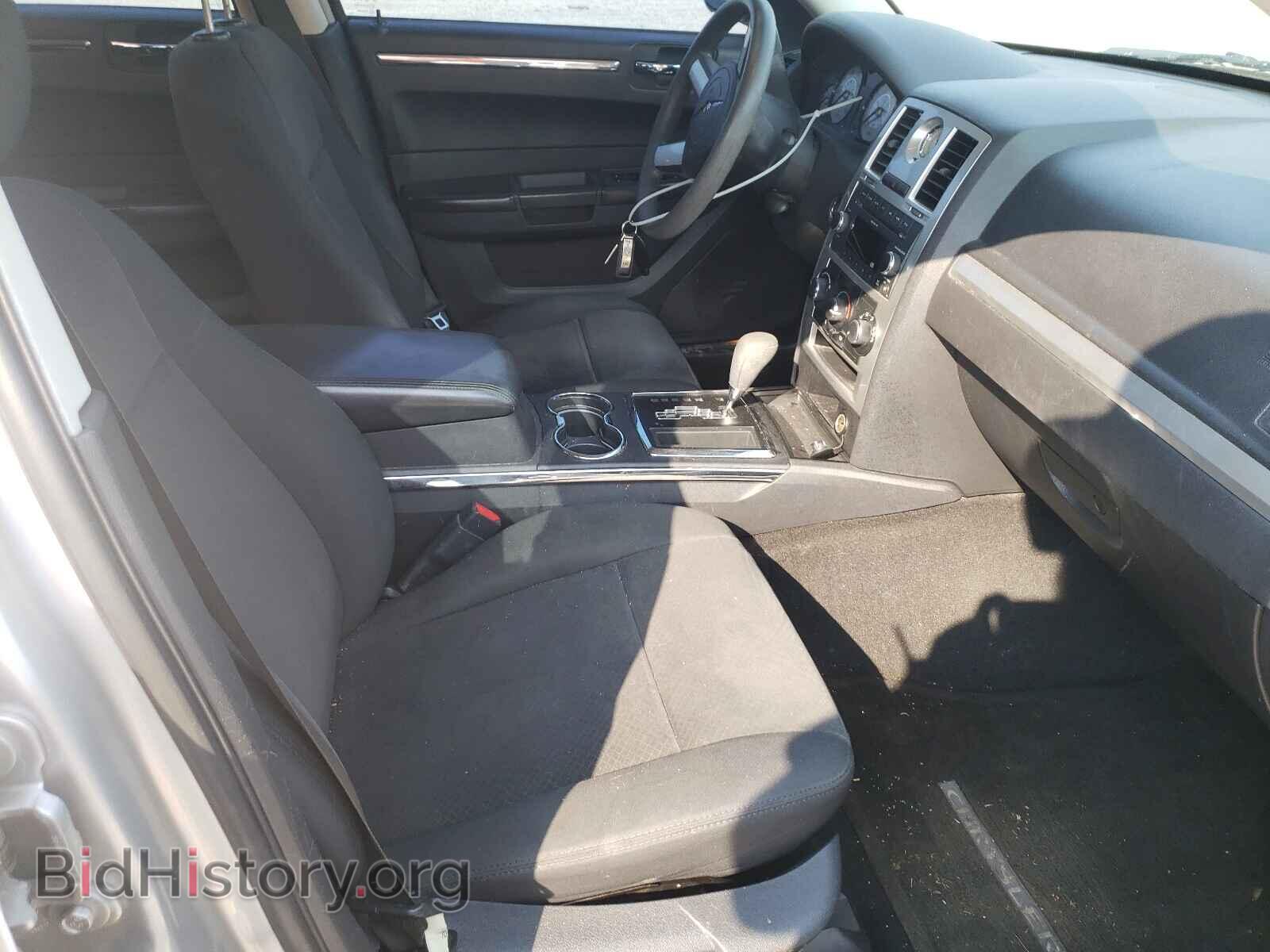 2009 CHRYSLER 300 - VIN: 2C3KA43D79H551924 - Фото 5