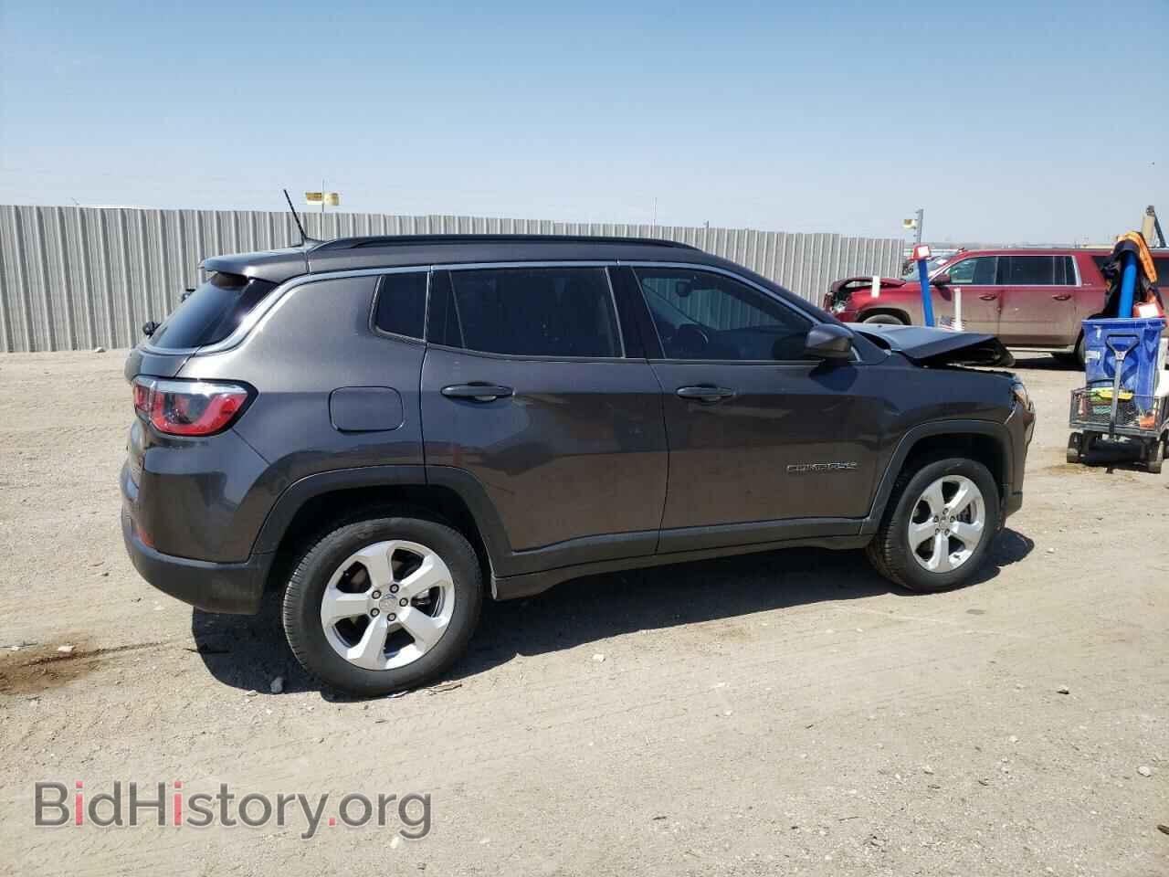 2018 JEEP COMPASS - VIN: 3C4NJDBB5JT315146 - Фото 3