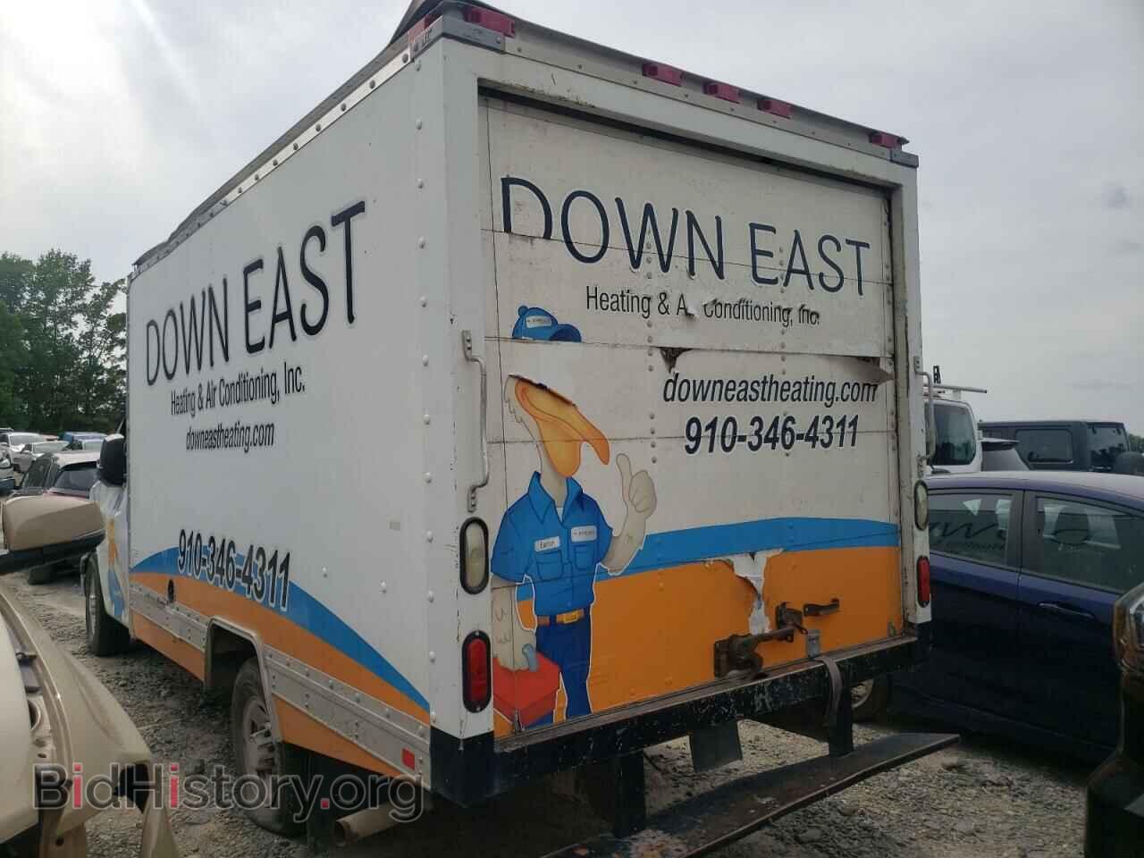 2011 CHEVROLET EXPRESS - VIN: 1GB0G2CA3B1159480 - Фото 3