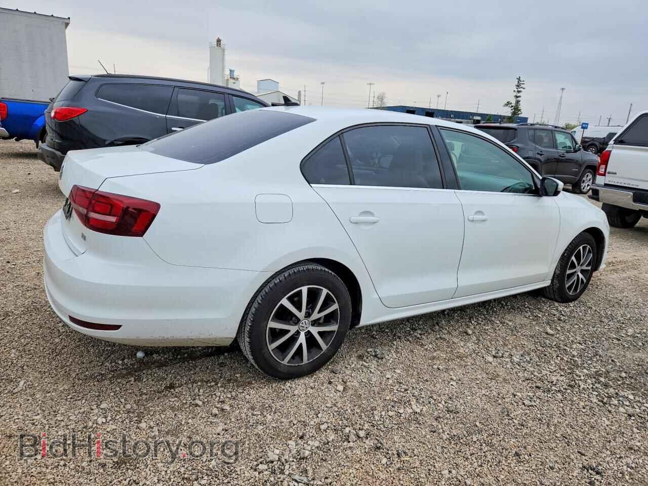 2018 VOLKSWAGEN JETTA - VIN: 3VWDB7AJ4JM251305 - Фото 3