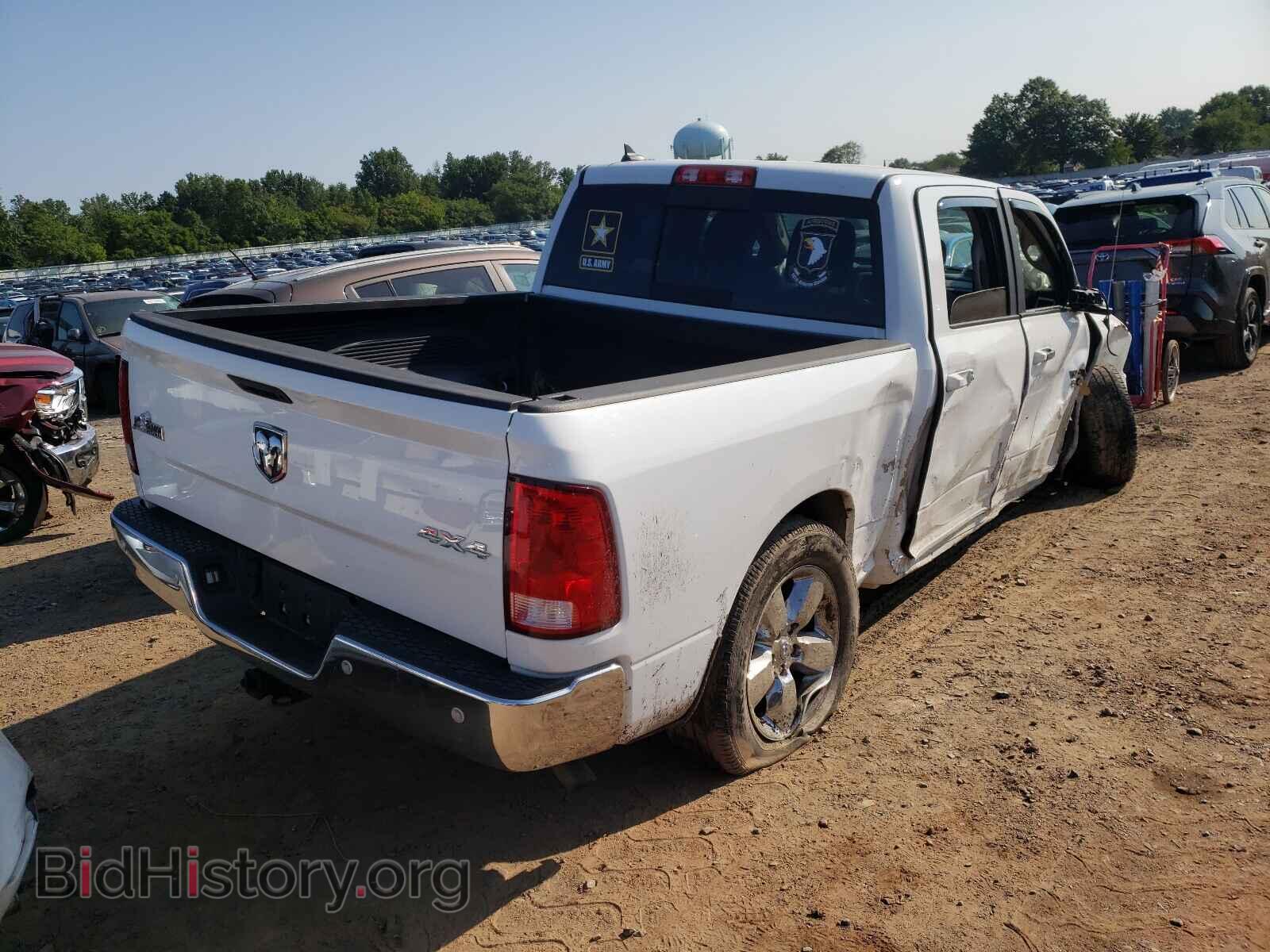 2017 RAM 1500 - VIN: 1C6RR7LG9HS661130 - Photo 4