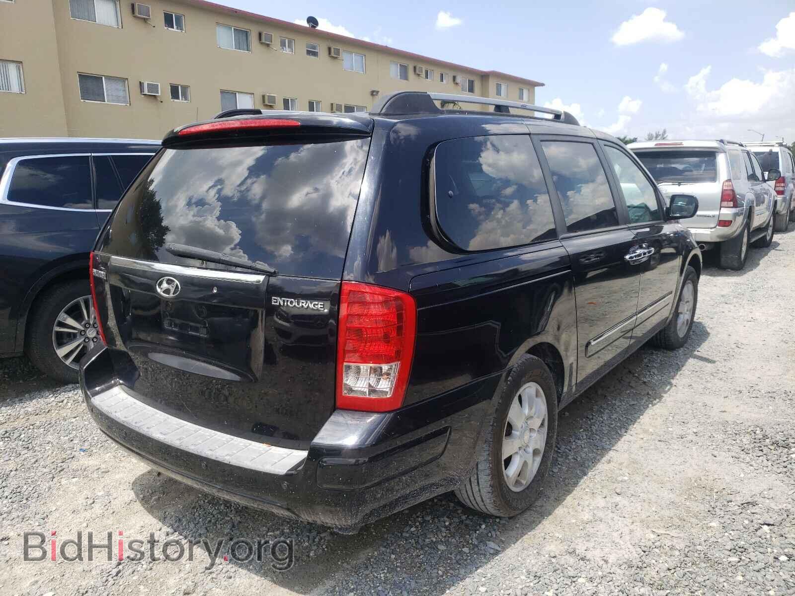 2007 HYUNDAI ENTOURAGE - VIN: KNDMC233976035461 - Фото 4