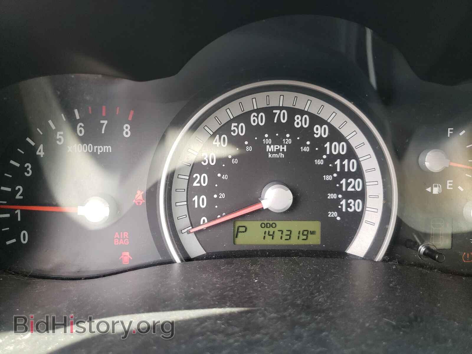 2007 HYUNDAI ENTOURAGE - VIN: KNDMC233976035461 - Фото 8