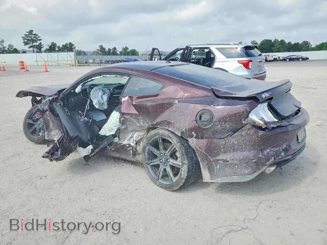 2018 FORD MUSTANG - VIN: 1FA6P8TH1J5127856 - Фото 2