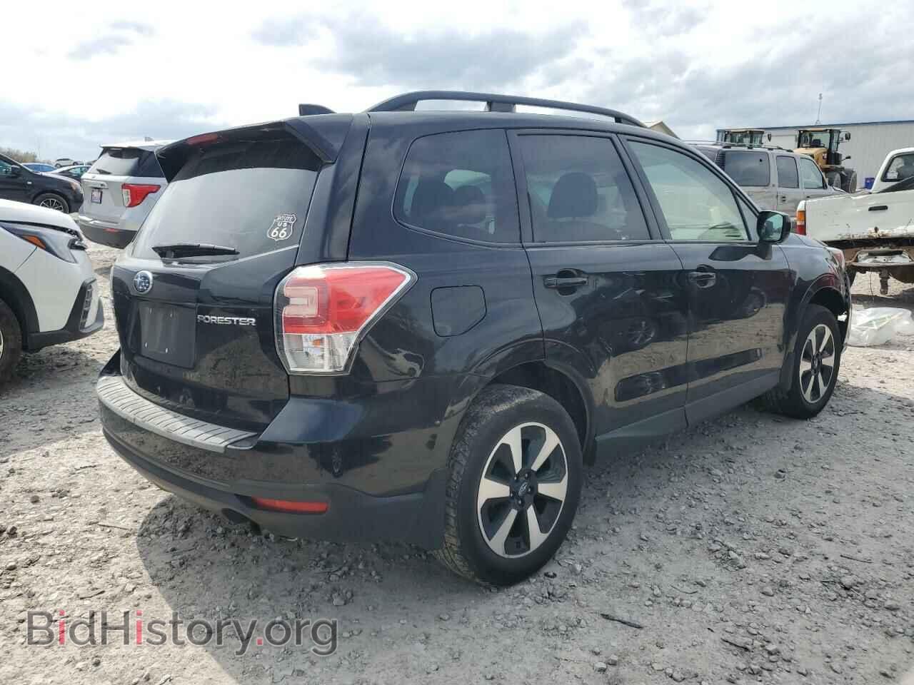 2018 SUBARU FORESTER - VIN: JF2SJAEC2JH523393 - Фото 3