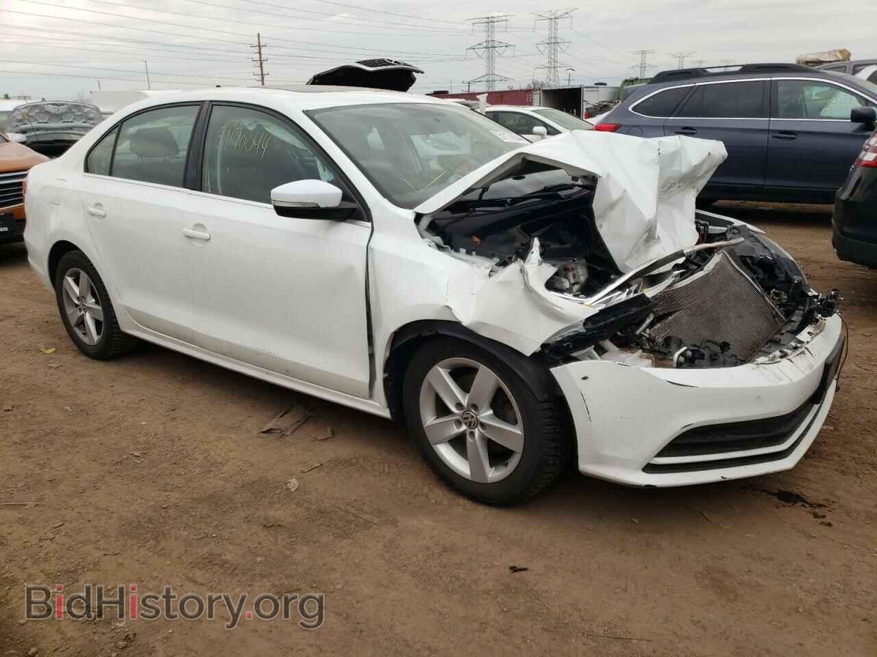 2017 VOLKSWAGEN JETTA - VIN: 3VWDB7AJ0HM383634 - Фото 4
