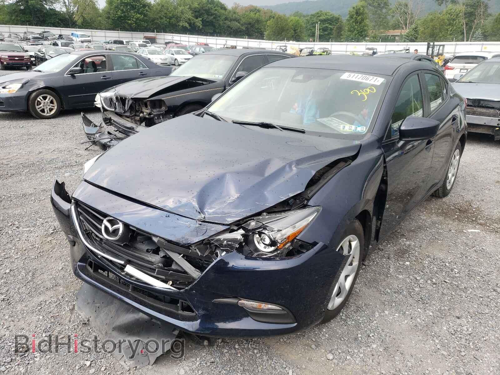2018 MAZDA 3 - VIN: 3MZBN1U77JM231030 - Фото 2