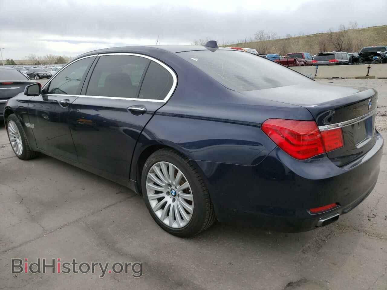 2012 BMW 7 SERIES - VIN: WBAKC8C55CC437921 - Фото 2