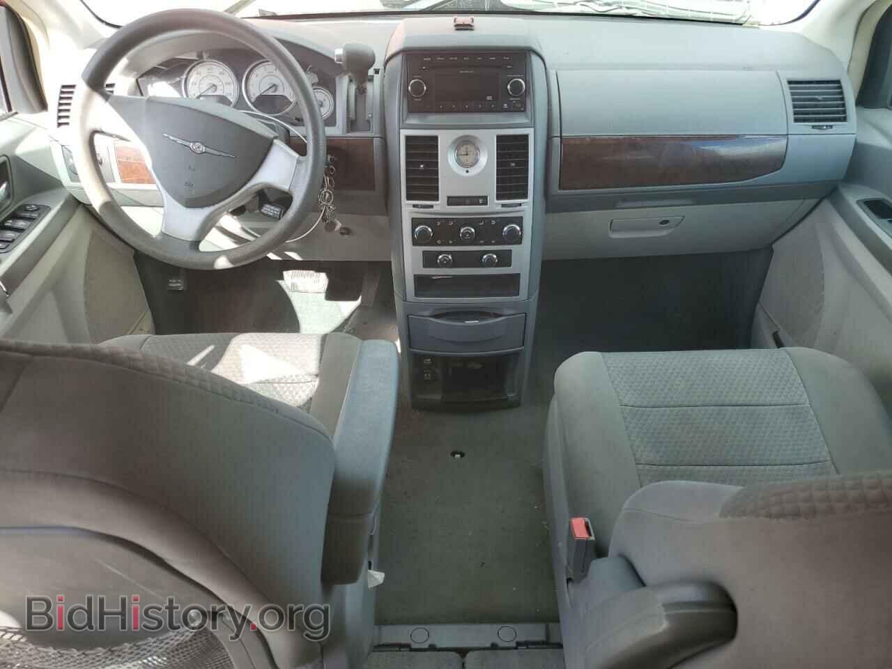 2010 CHRYSLER MINIVAN - VIN: 2A4RR4DE4AR188548 - Photo 8