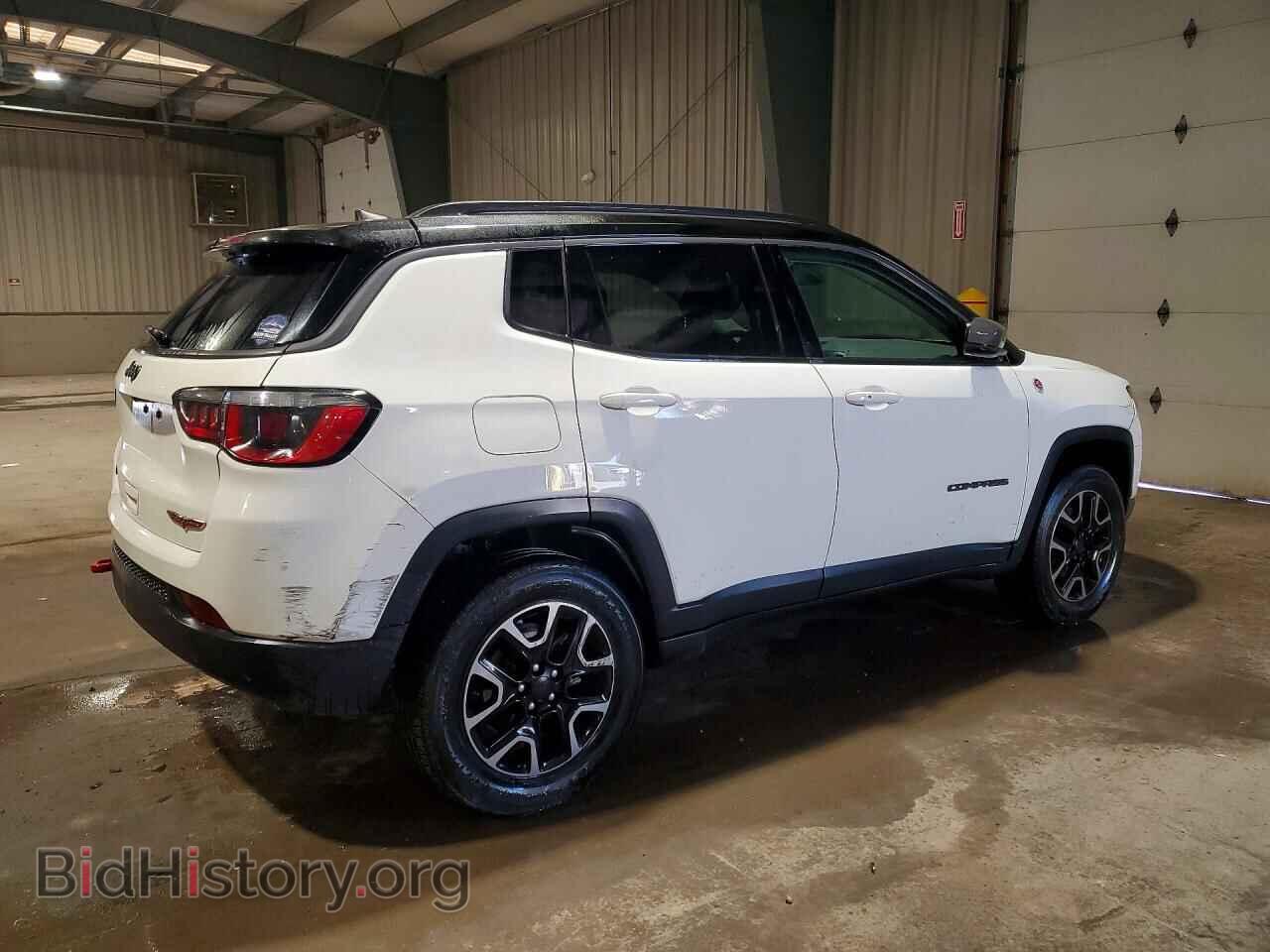2019 JEEP COMPASS - VIN: 3C4NJDDB4KT667911 - Фото 3