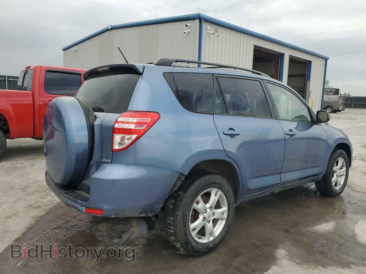 2011 TOYOTA RAV4 - VIN: 2T3BF4DV8BW168570 - Фото 3