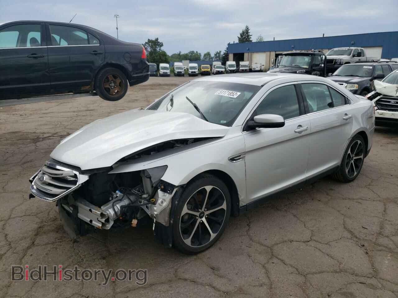 2015 FORD TAURUS - VIN: 1FAHP2E84FG167315 - Photo 2