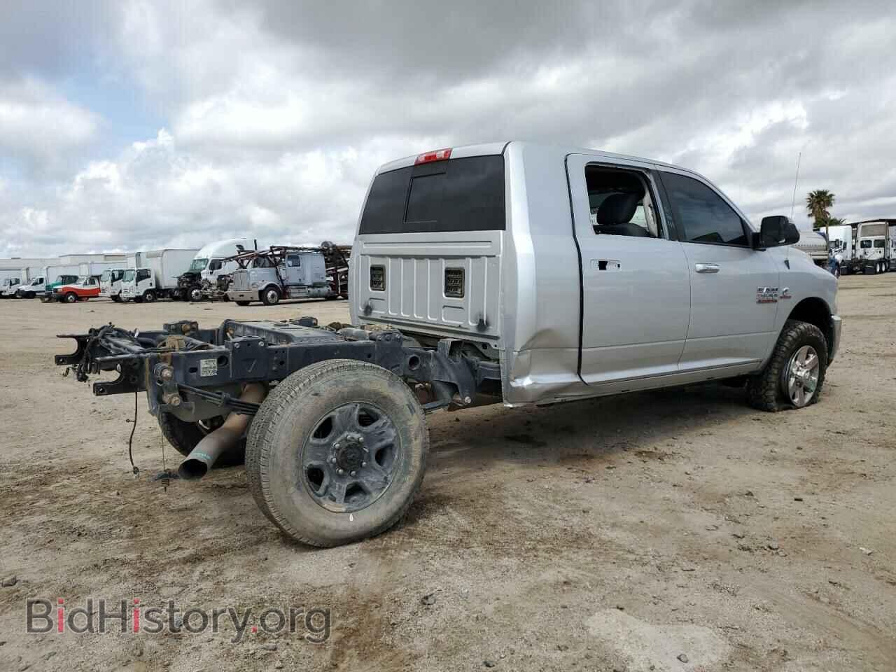 2015 RAM All Models - VIN: 3C63R3LL3FG590765 - Фото 3