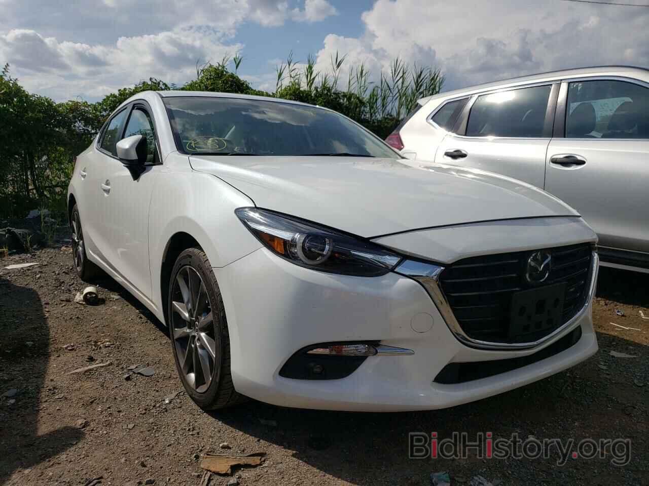 Photo 3MZBN1W34JM217273 - MAZDA 3 2018