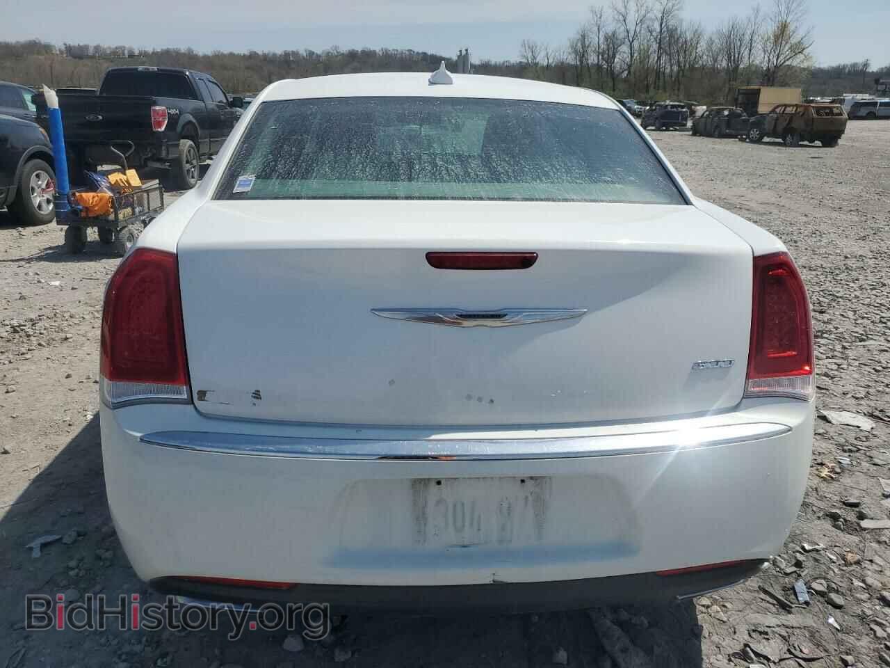 2015 CHRYSLER 300 - VIN: 2C3CCAAG5FH848924 - Фото 6