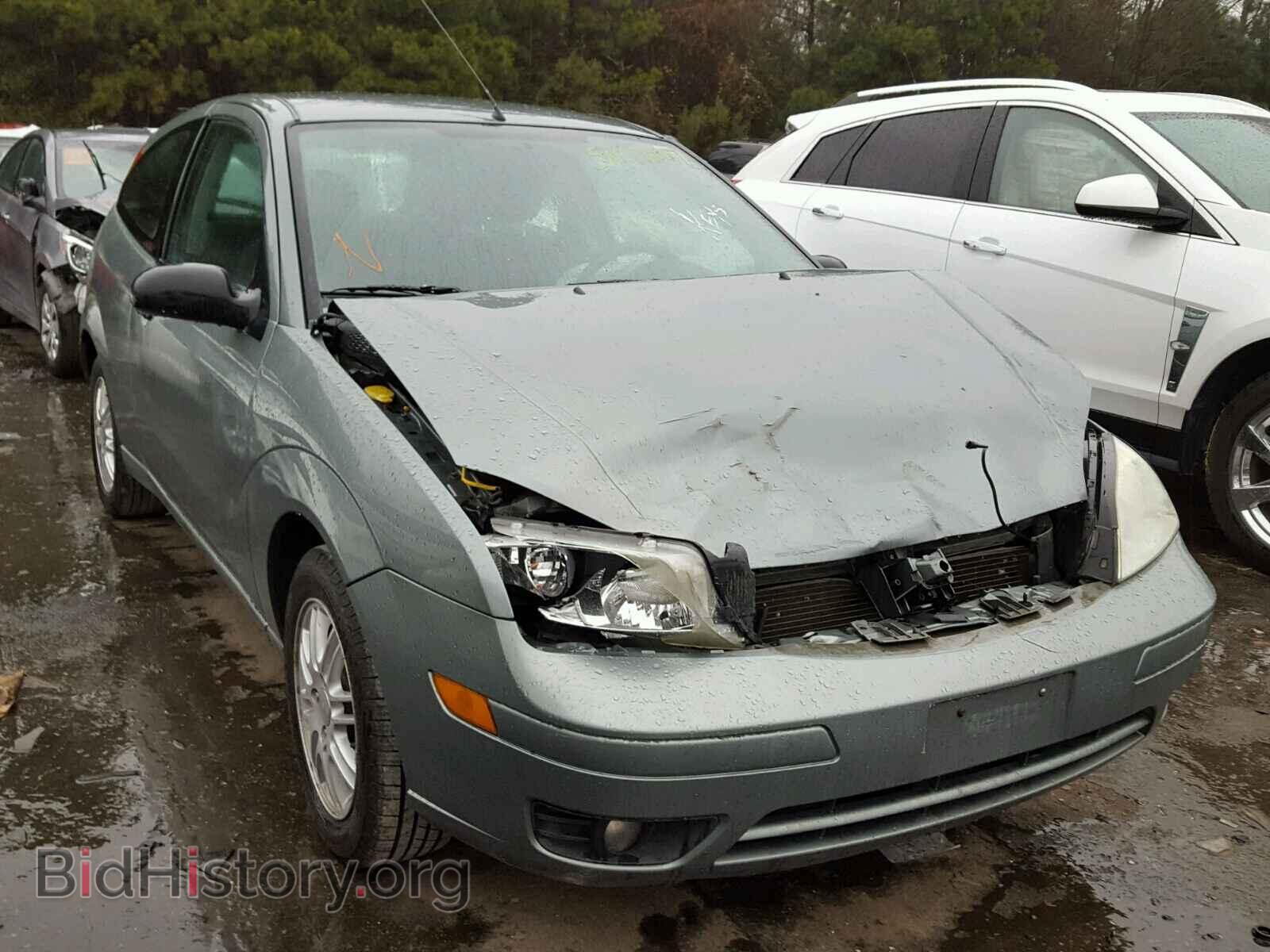 Photo 3FAFP31N45R137635 - FORD FOCUS 2005