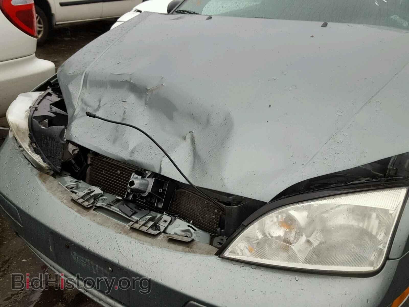 2005 FORD FOCUS - VIN: 3FAFP31N45R137635 - Фото 9