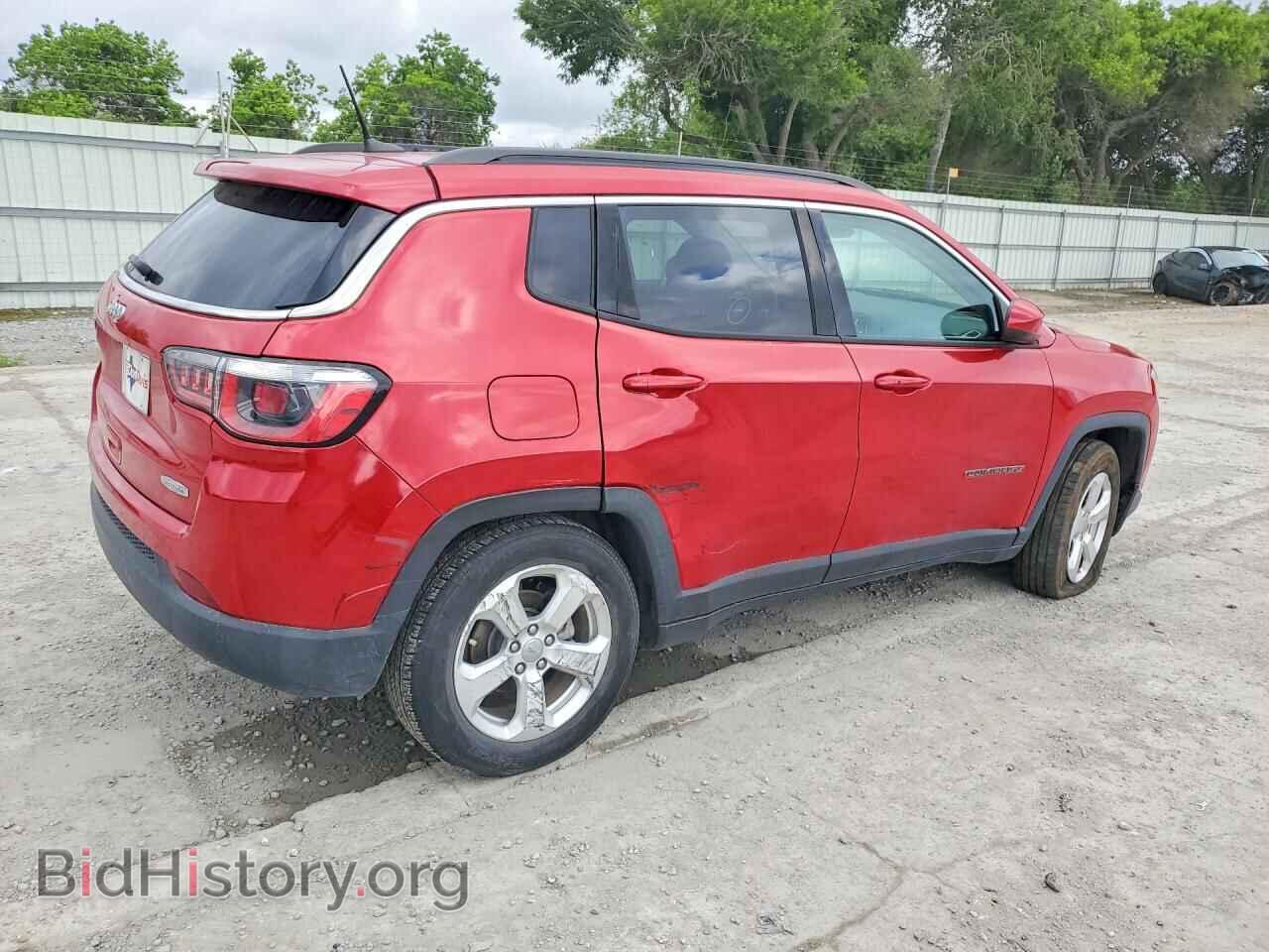 2018 JEEP COMPASS - VIN: 3C4NJCBB8JT266566 - Фото 3