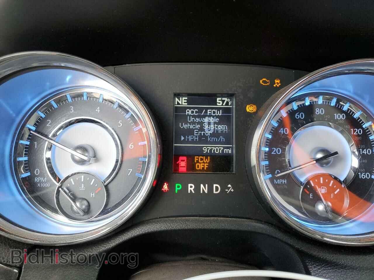 2011 CHRYSLER 300 - VIN: 2C3CA6CT2BH531447 - Фото 9