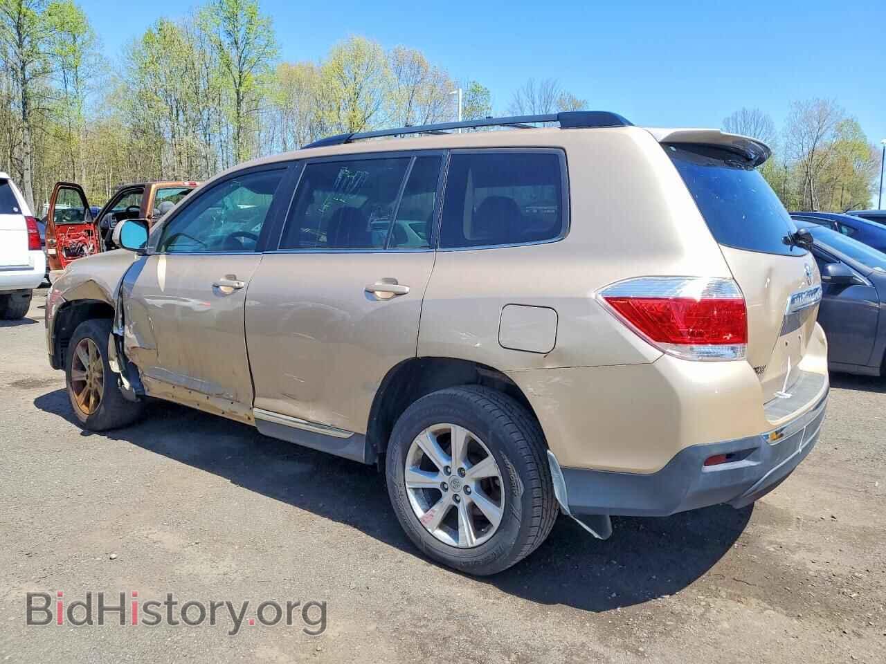2012 TOYOTA HIGHLANDER - VIN: 5TDBK3EH2CS095052 - Фото 2