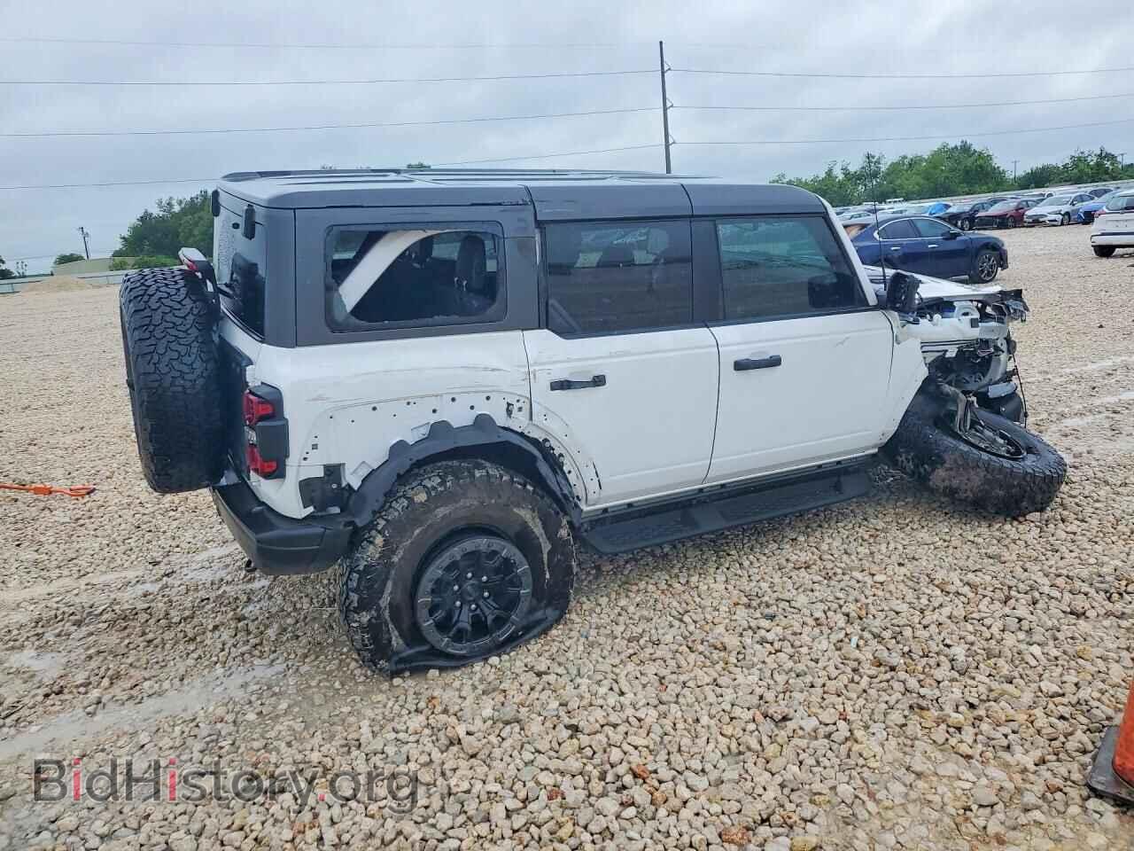 2023 FORD BRONCO - VIN: 1FMEE5JR8PLB00501 - Фото 3