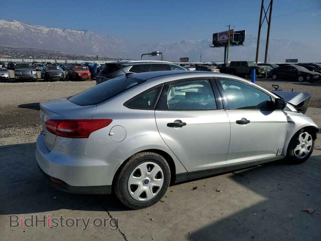 2017 FORD FOCUS - VIN: 1FADP3E27HL236704 - Фото 3