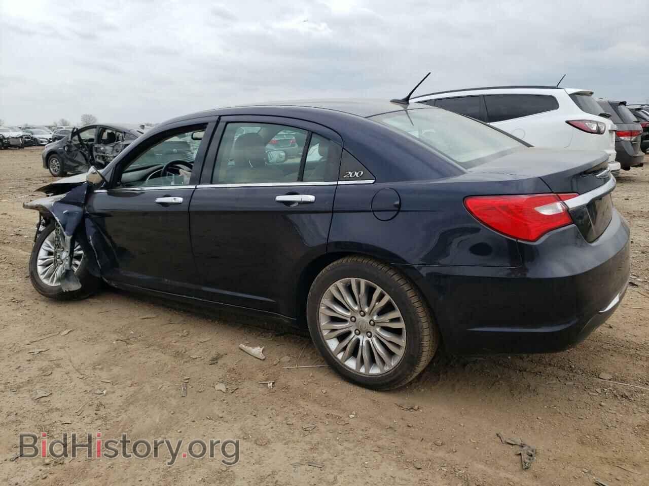 2011 CHRYSLER 200 - VIN: 1C3BC2FG8BN595092 - Фото 2