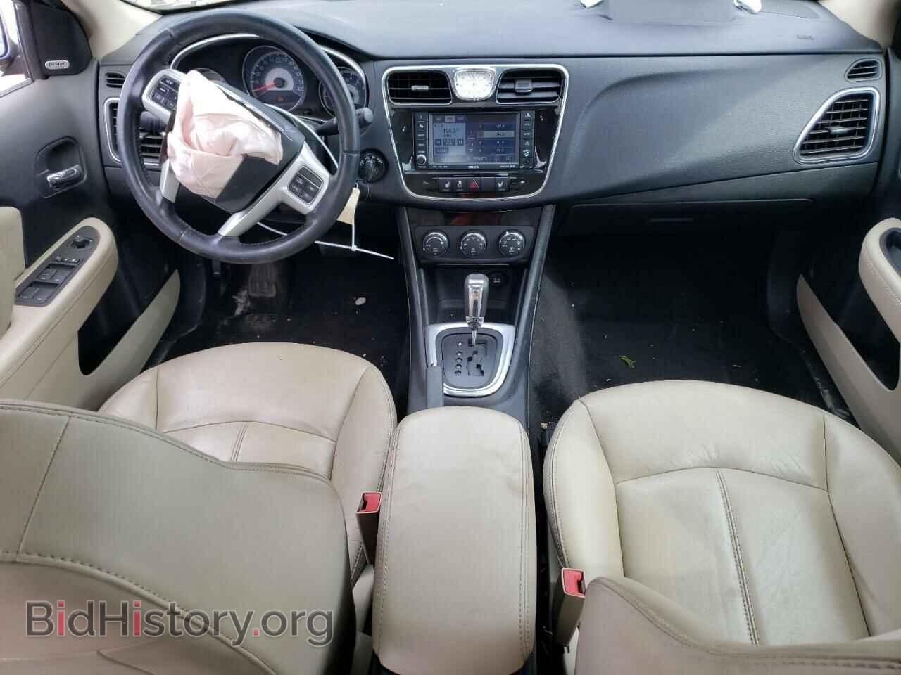 2011 CHRYSLER 200 - VIN: 1C3BC2FG8BN595092 - Фото 8