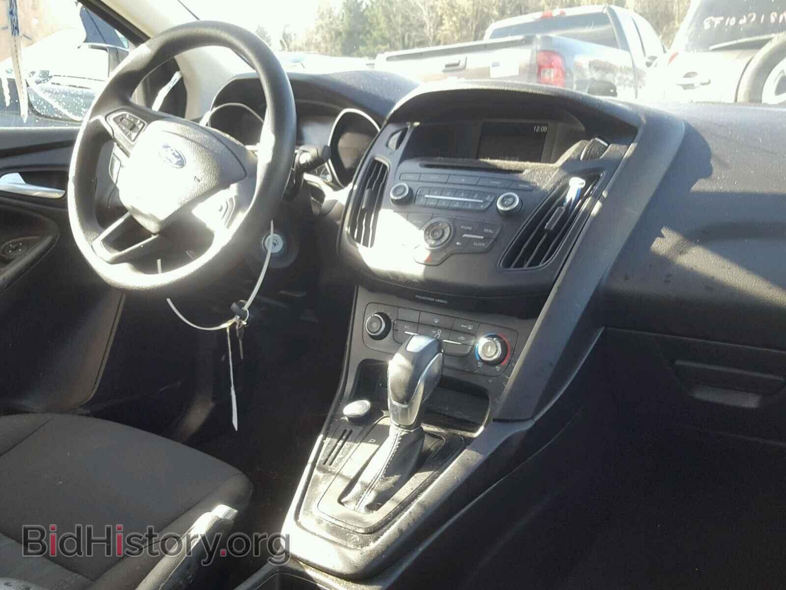 2016 FORD FOCUS - VIN: 1FADP3F2XGL237309 - Фото 9