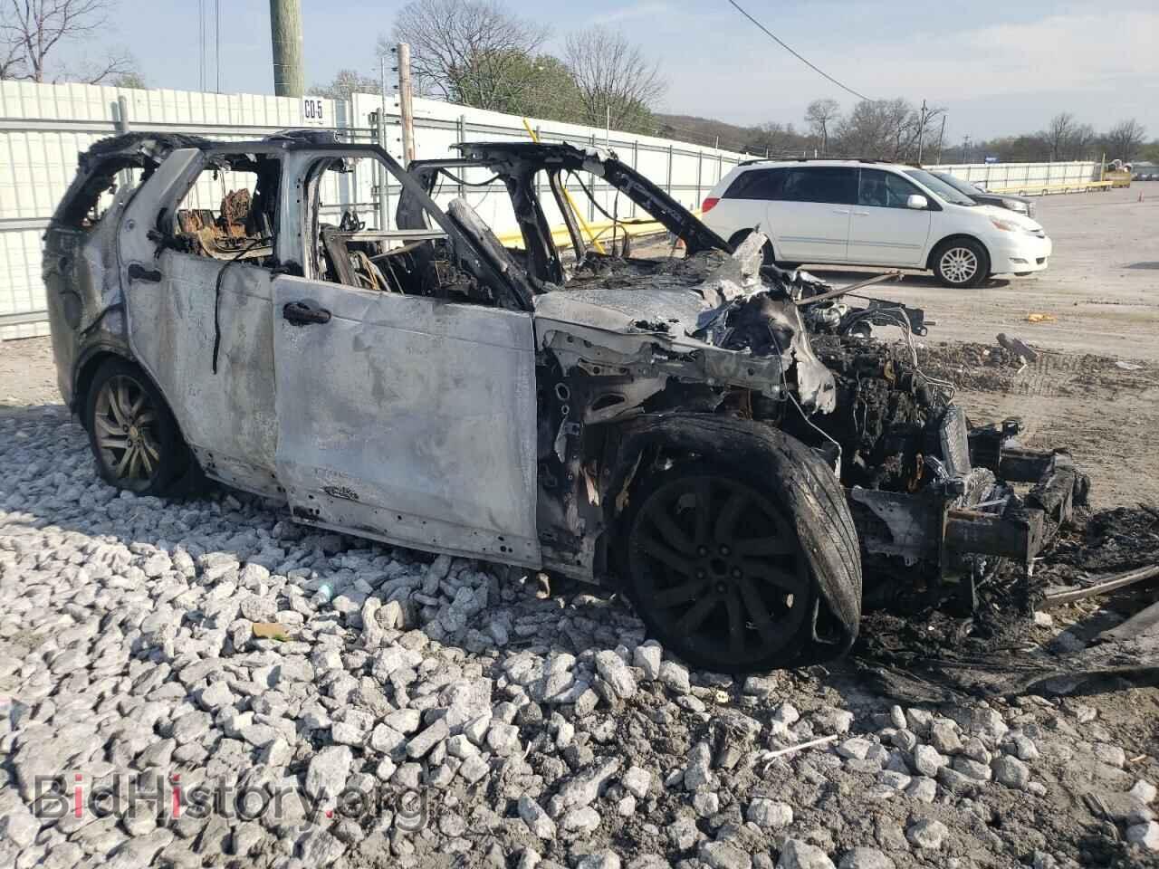2017 LAND ROVER DISCOVERY - VIN: SALRRBBV4HA041845 - Фото 4