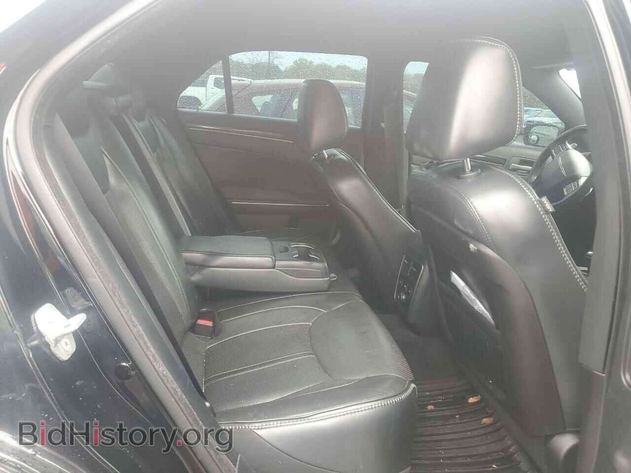 2014 CHRYSLER 300 - VIN: 2C3CCADG1EH255541 - Фото 10