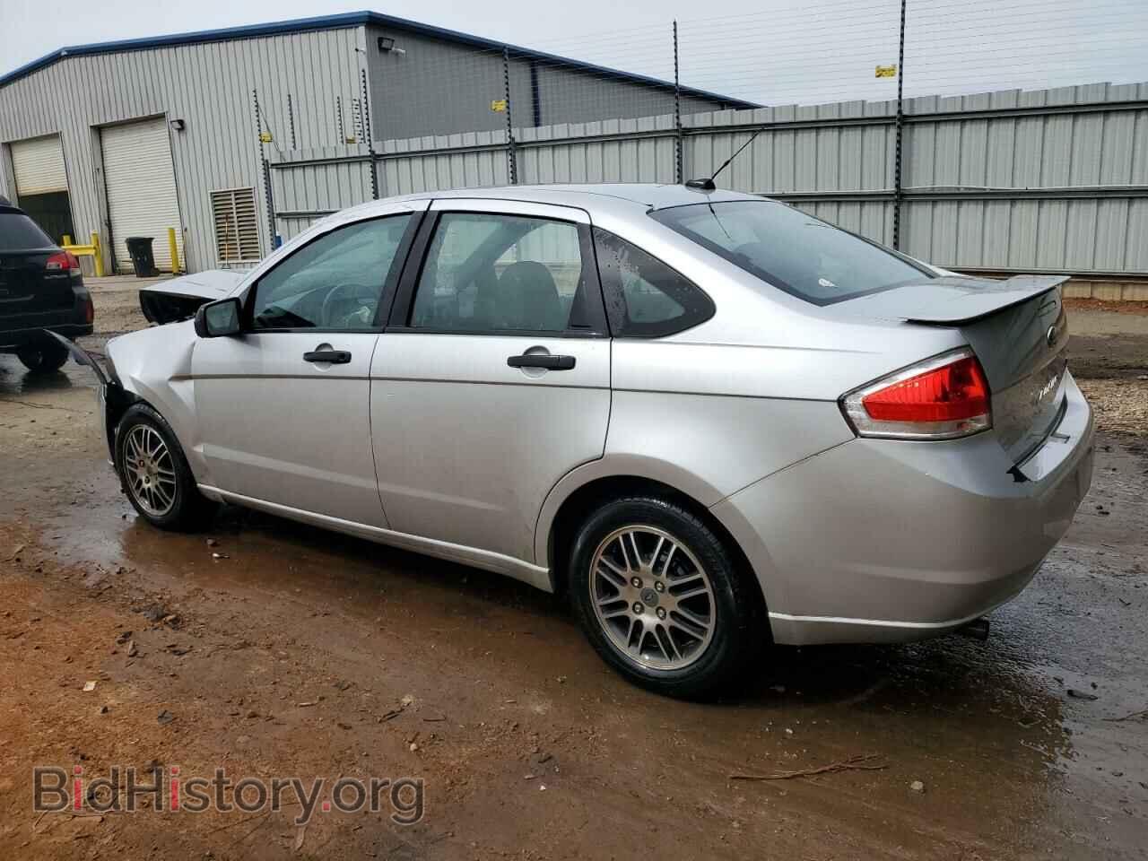2011 FORD FOCUS - VIN: 1FAHP3FN6BW158299 - Фото 2